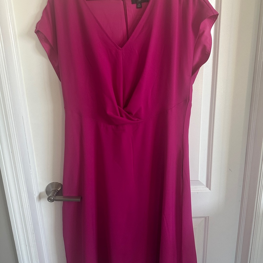 Tahari Magenta V-Neck Twist-Front Midi Dress